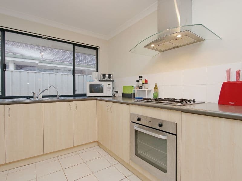 19 Johnson Street, Redcliffe WA 6104, Redcliffe - Thumbnail 3