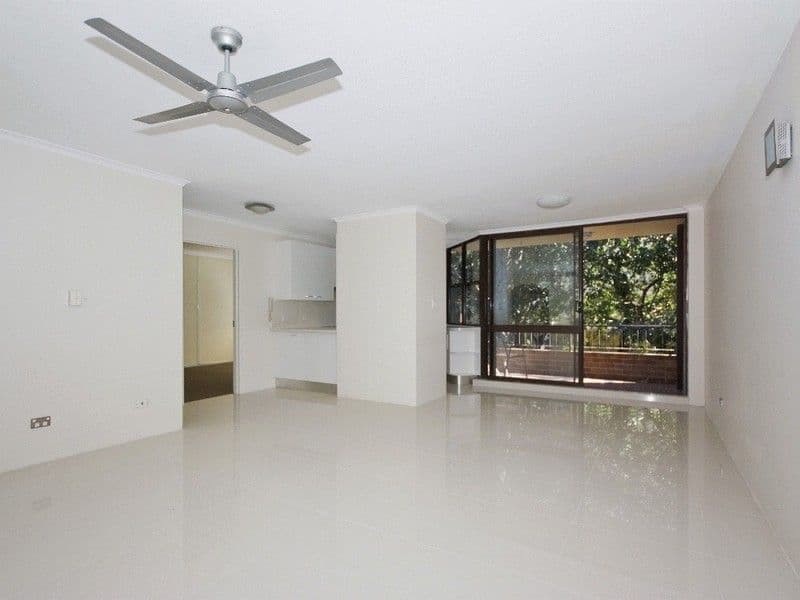 24 Carr Street, ST LUCIA QLD 4067, St Lucia - Thumbnail 2