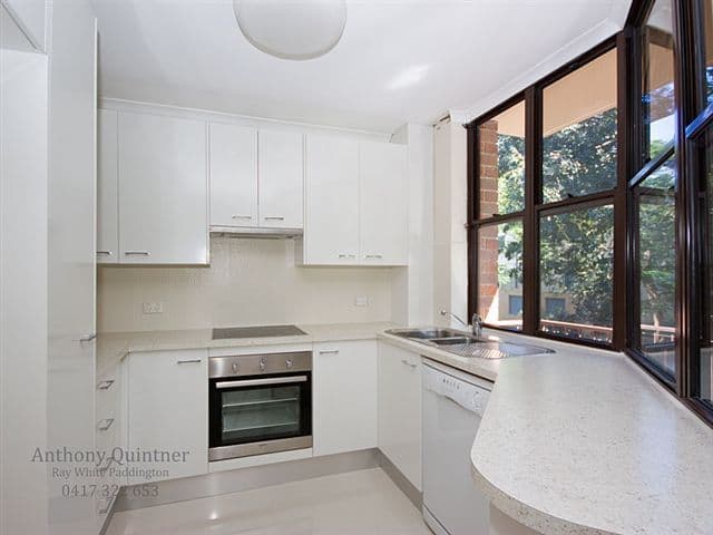 24 Carr Street, ST LUCIA QLD 4067, St Lucia - Thumbnail 4