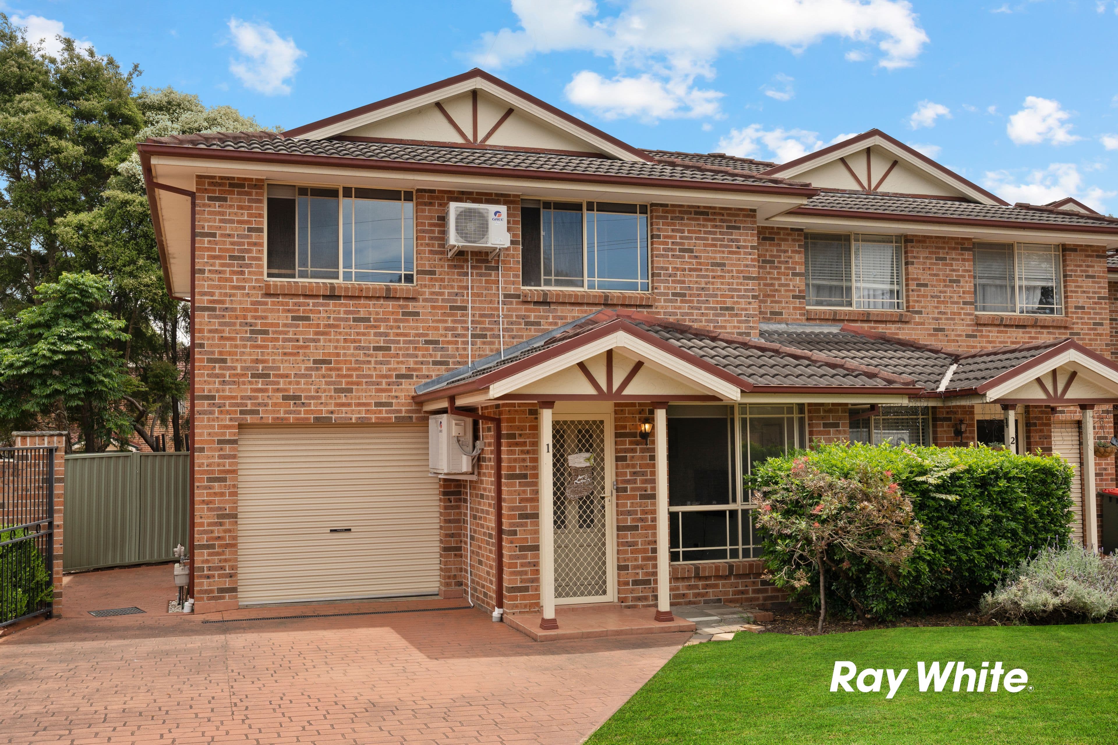 9 Stanbury Place, Quakers Hill NSW 2763, Quakers Hill - Image 1