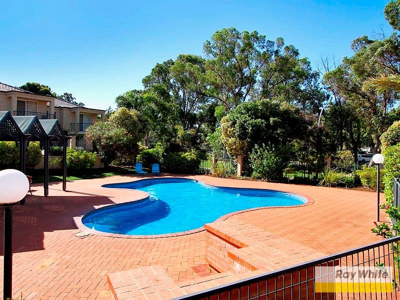 5 Spyglass Grove, CONNOLLY WA 6027, Connolly - Image 1