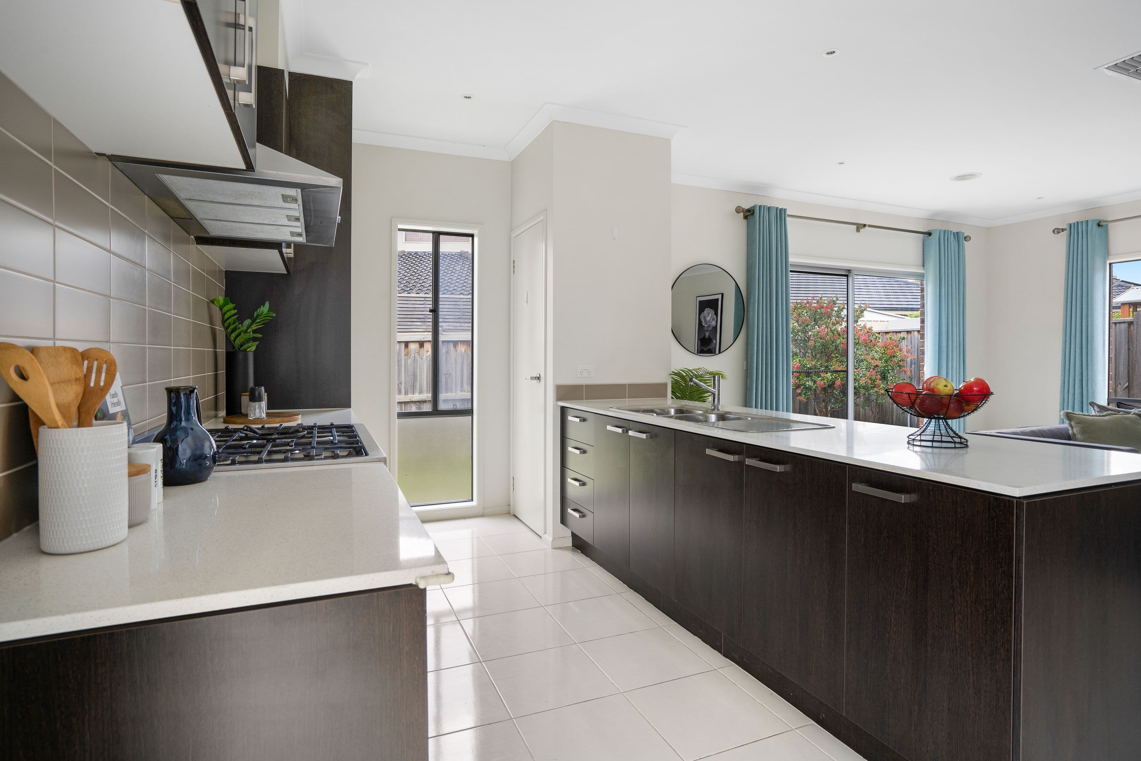 6 Silkwood Grove, South Morang VIC 3752, South Morang - Thumbnail 7