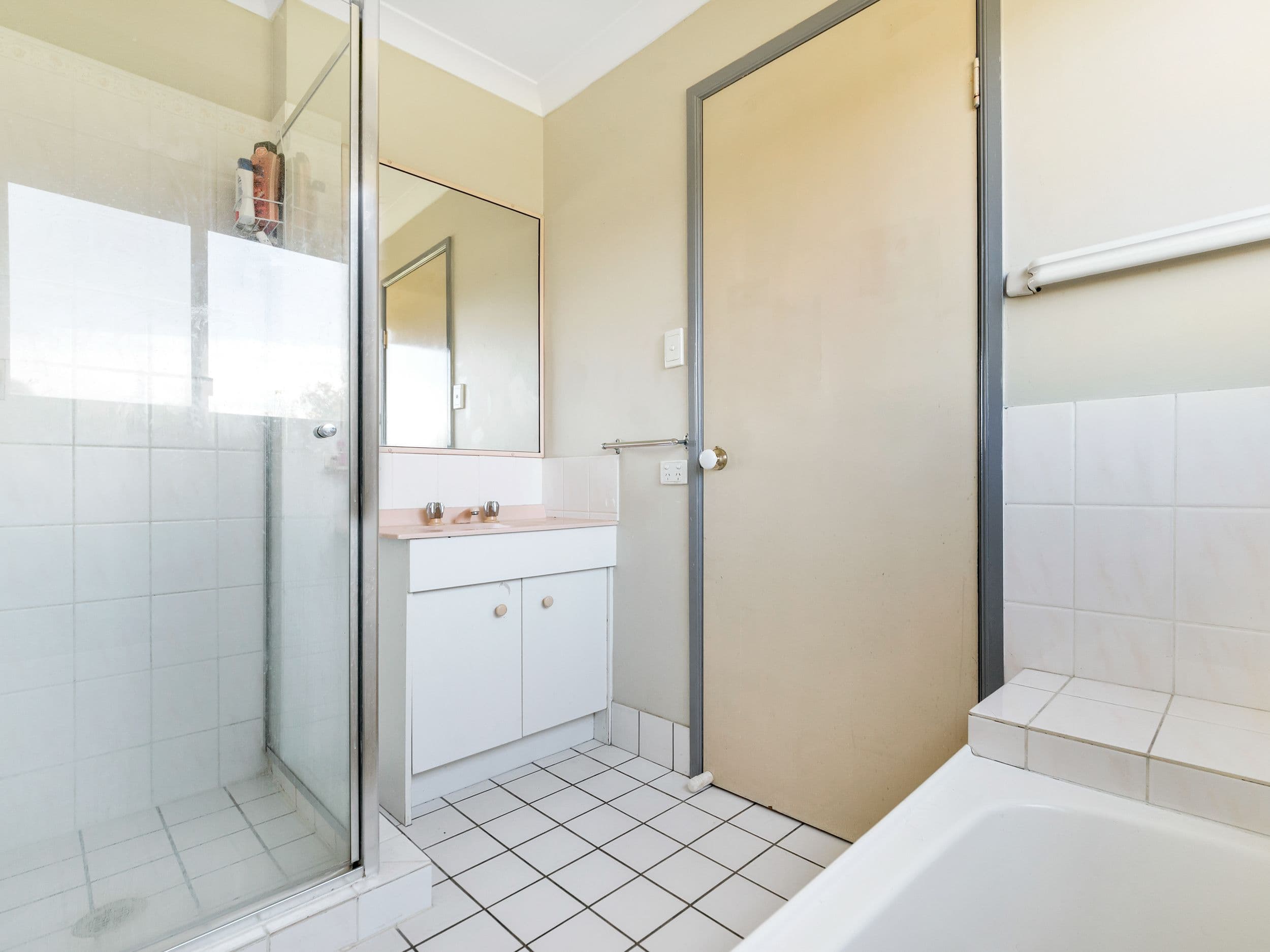 15 Summerfields Drive, Caboolture QLD 4510, Caboolture - Thumbnail 2