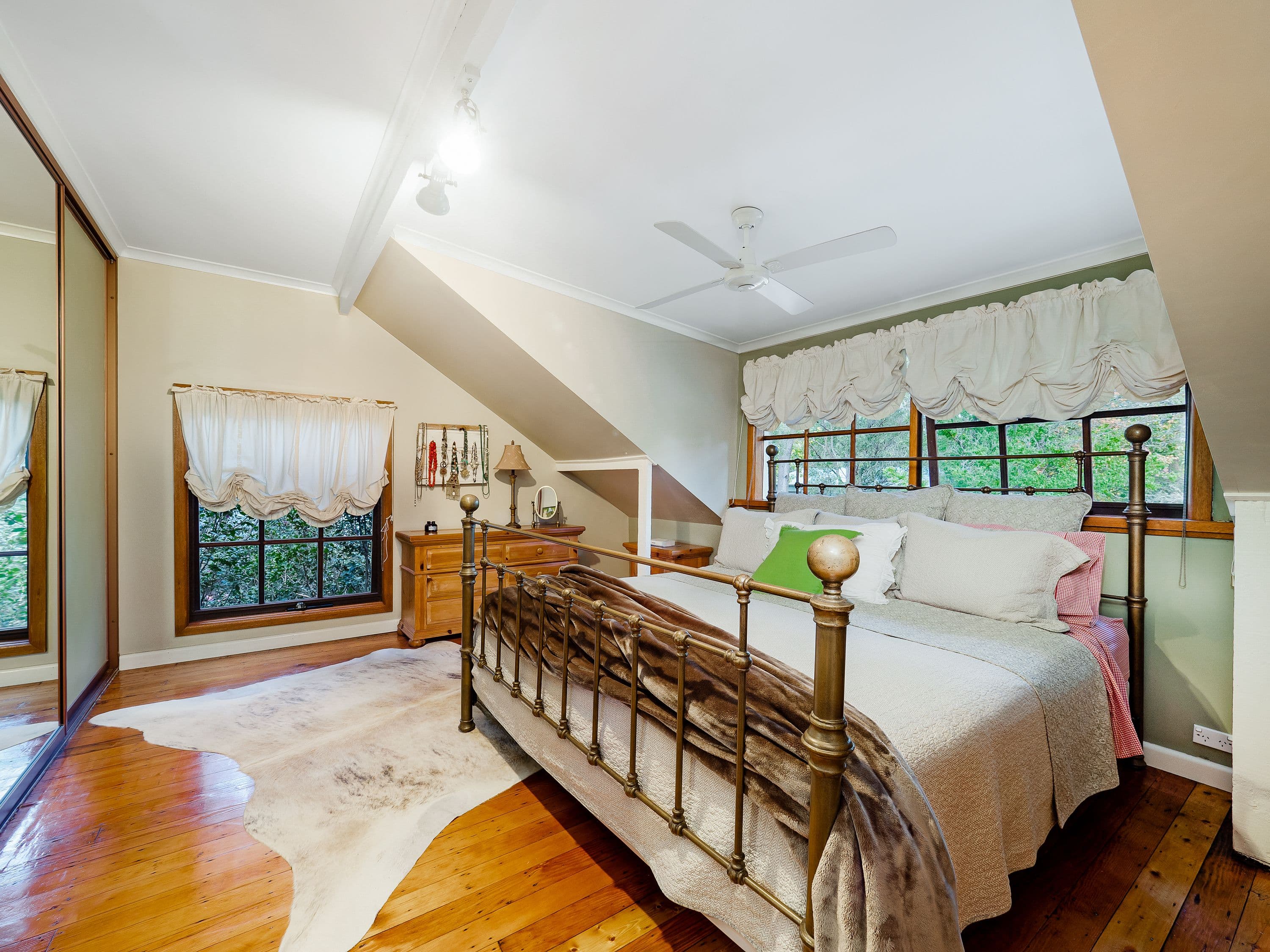16 Florence Avenue, Kurrajong - Thumbnail 7