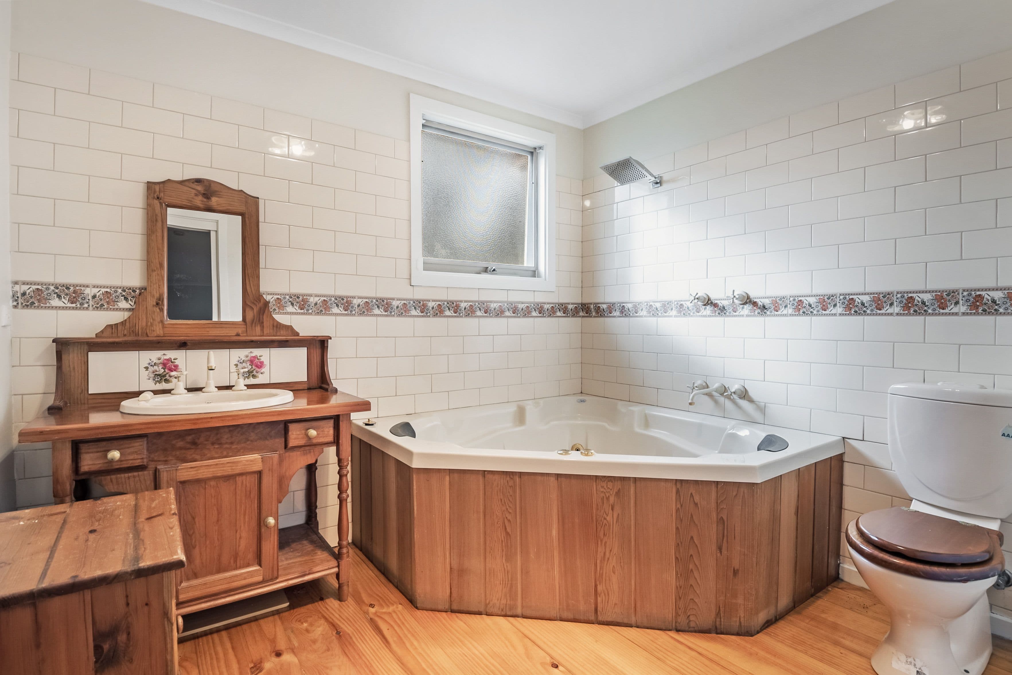 6 Arundel Avenue, Reservoir VIC 3073, Reservoir - Thumbnail 6