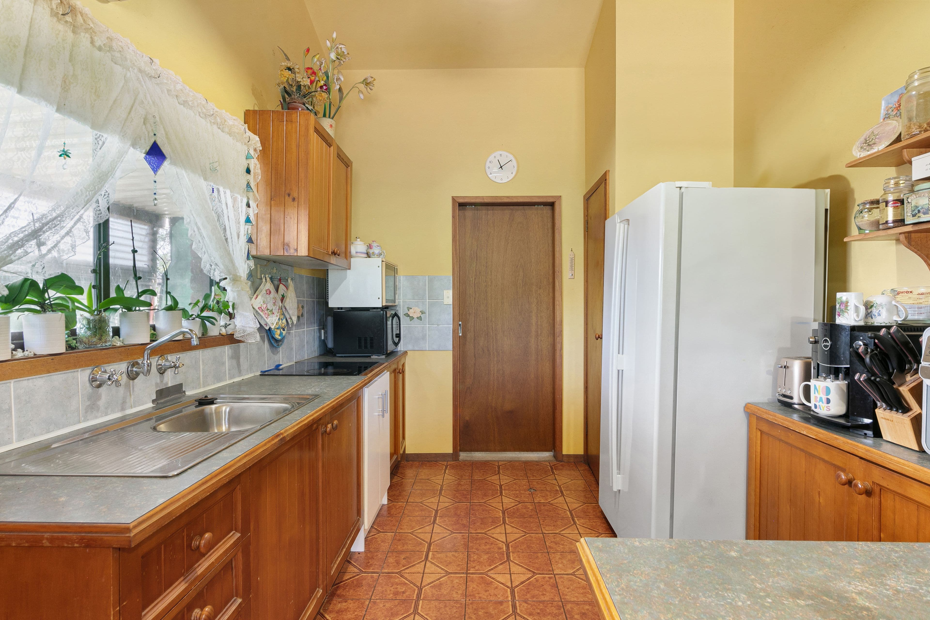 19 Avonlea Avenue, Gorokan NSW 2263, Gorokan - Thumbnail 2