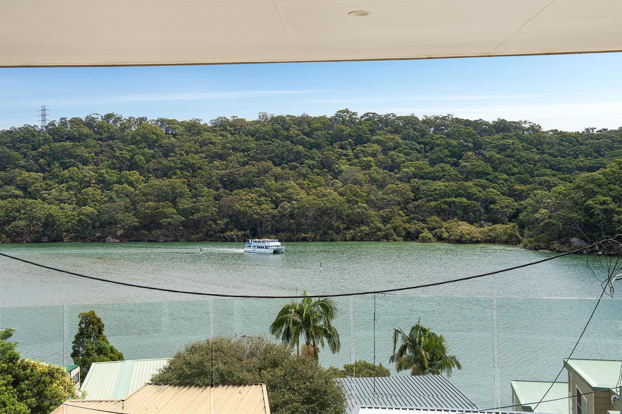 130 Moons Avenue, Lugarno - Thumbnail 2