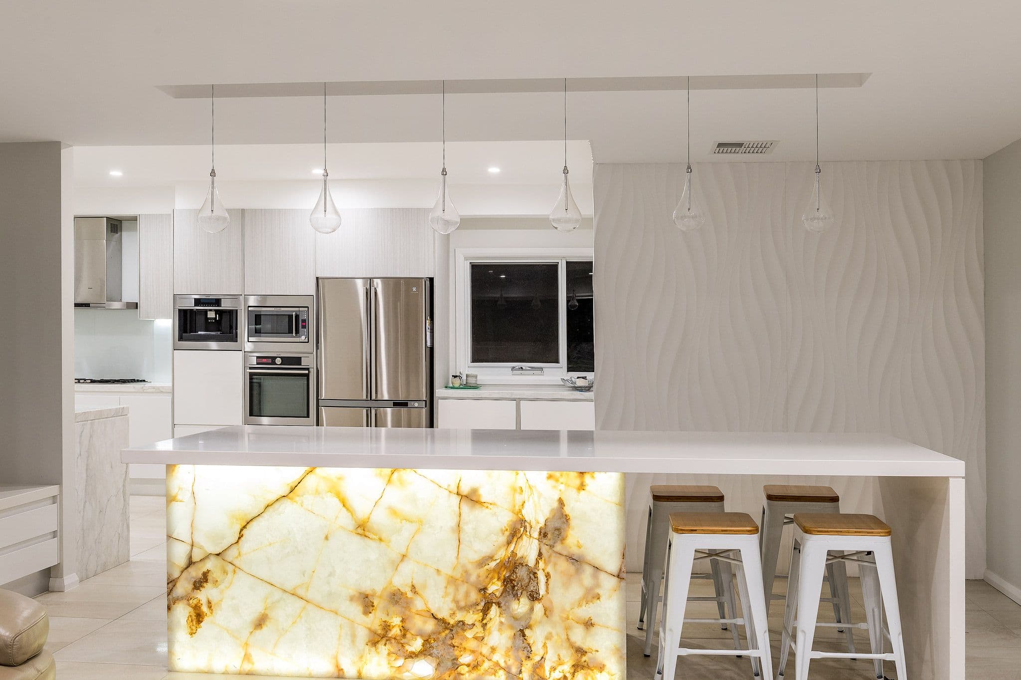 130 Moons Avenue, Lugarno - Thumbnail 4