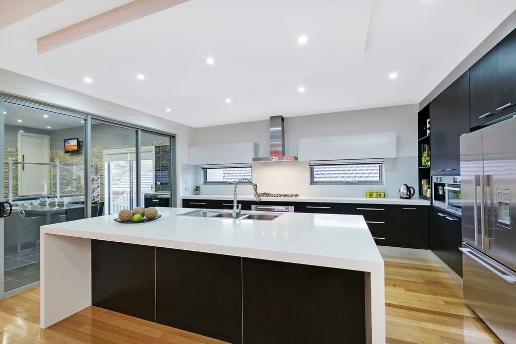 19 Alain Avenue, SOUTH MORANG VIC 3752, South Morang - Thumbnail 4