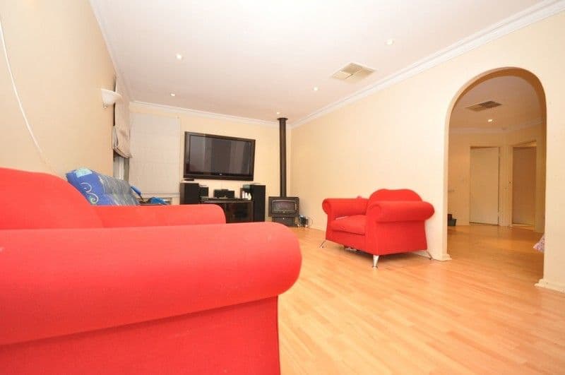 220 Whites Road, PARALOWIE SA 5108, Paralowie - Thumbnail 2