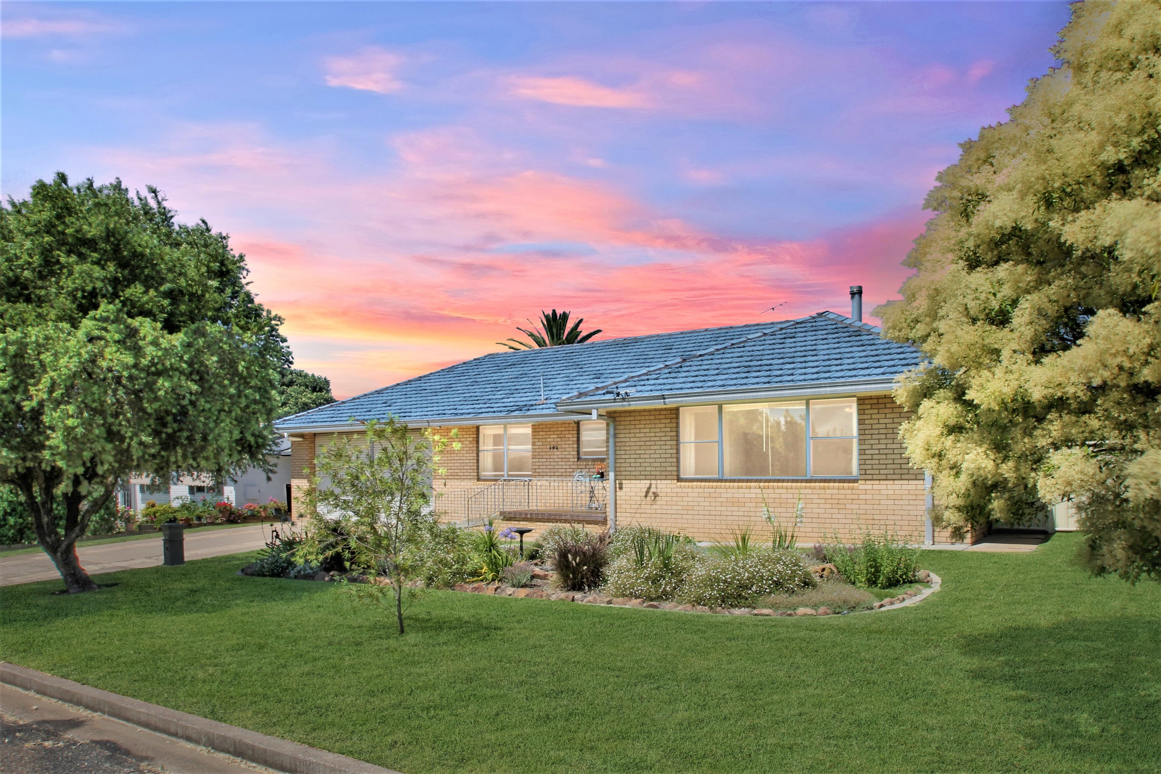 192 Hawker Street, Quirindi NSW 2343, Quirindi - Image 1