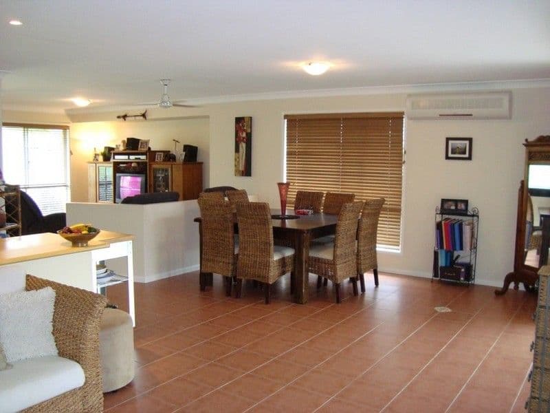 9 Maui Crescent, OXENFORD QLD 4210, Oxenford - Thumbnail 5