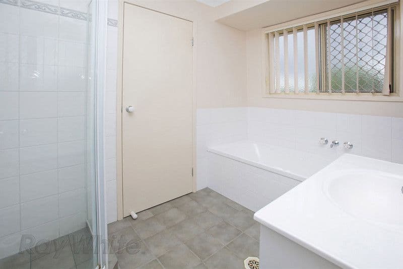 3 Crosby Cresent, RACEVIEW QLD 4305, Raceview - Thumbnail 6