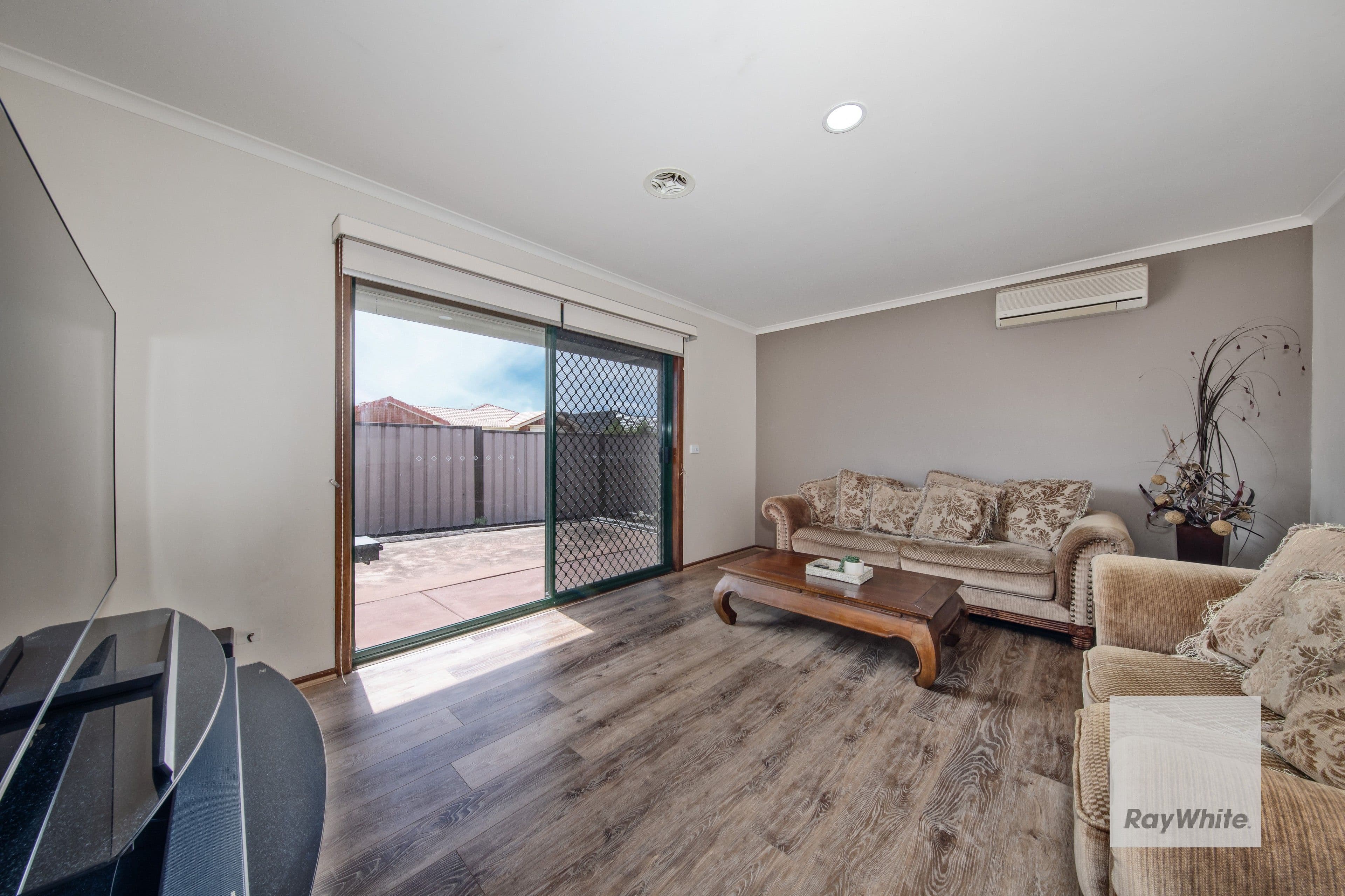 5 Sandstone Court, Delahey VIC 3037, Delahey - Thumbnail 5