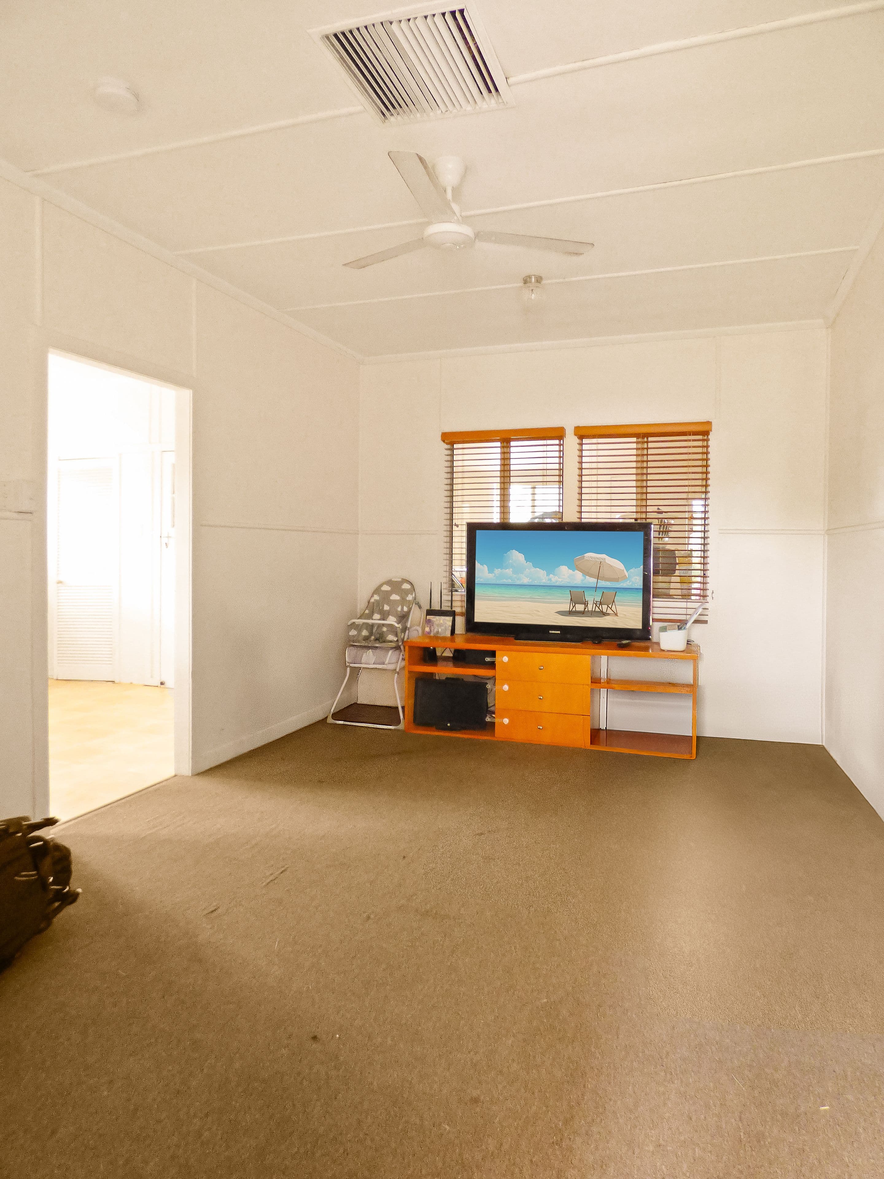 10 McEwan Street, Roma QLD 4455, Roma - Thumbnail 3