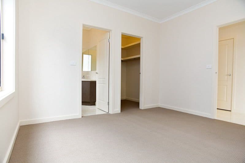 28 Kumara Circuit, SOUTH MORANG VIC 3752, South Morang - Thumbnail 8