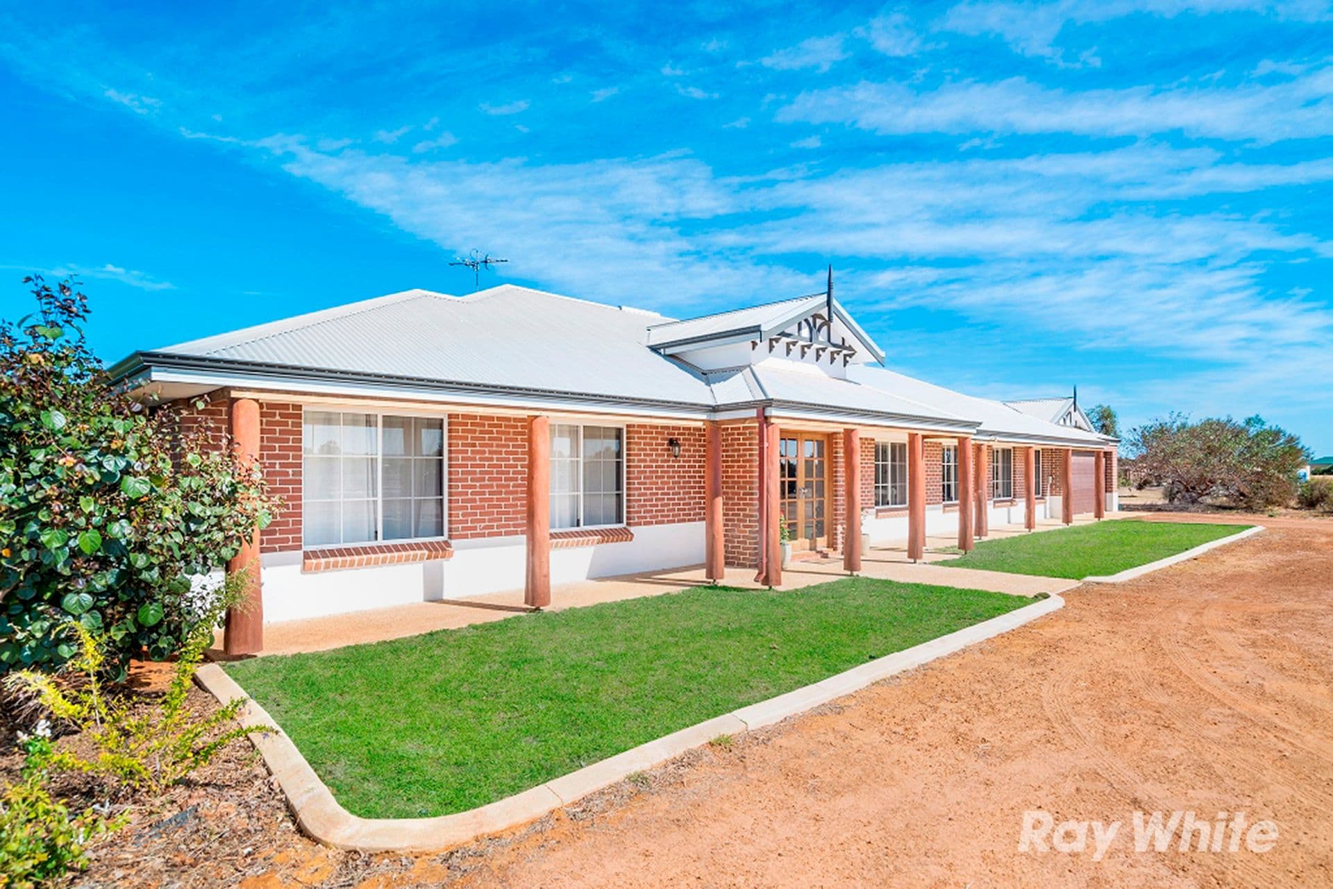 26 Eastlyn Drive, Deepdale WA 6532, Deepdale - Image 1