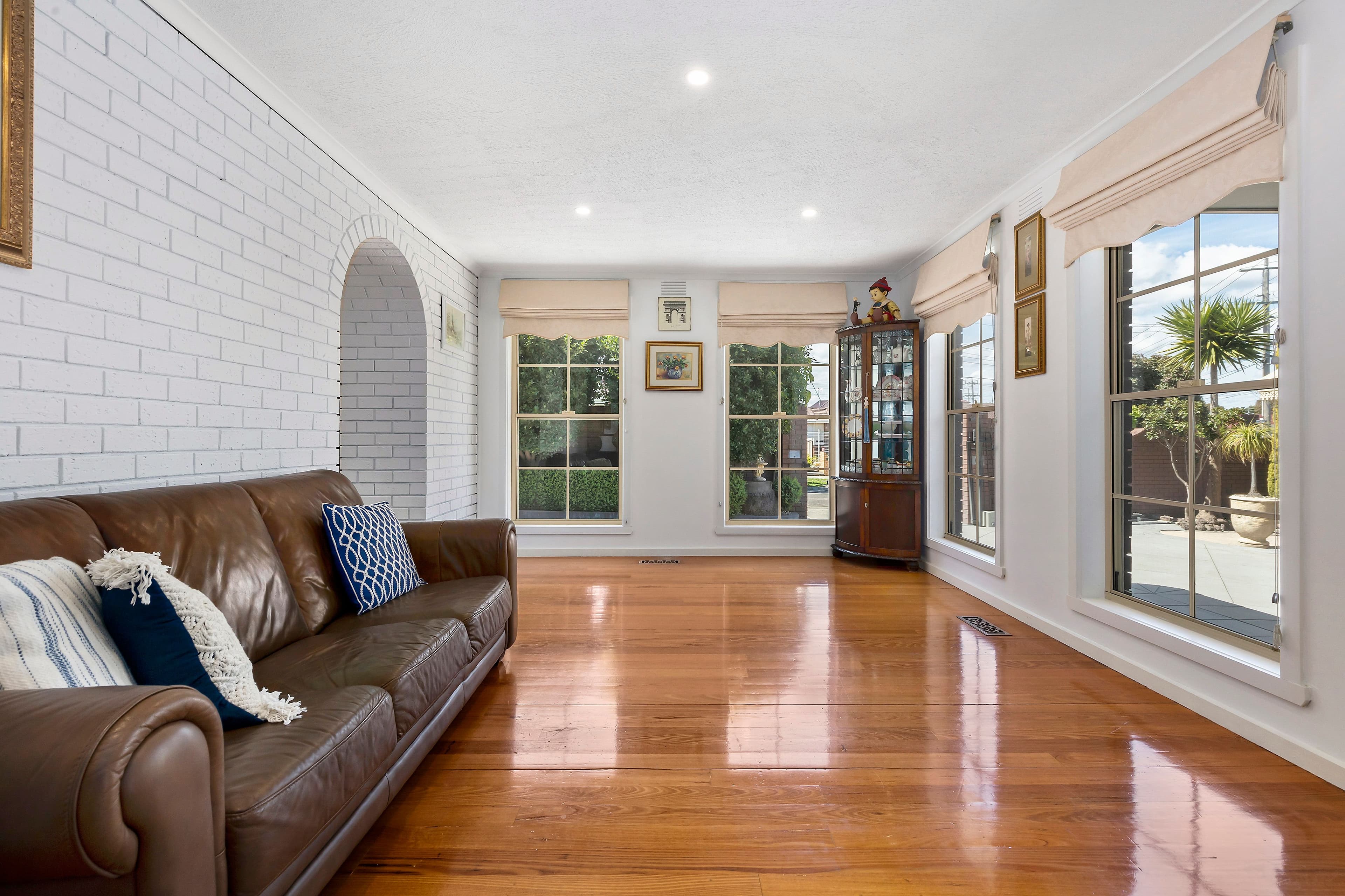 6 Pinewood Drive, Thomastown VIC 3074, Thomastown - Thumbnail 3