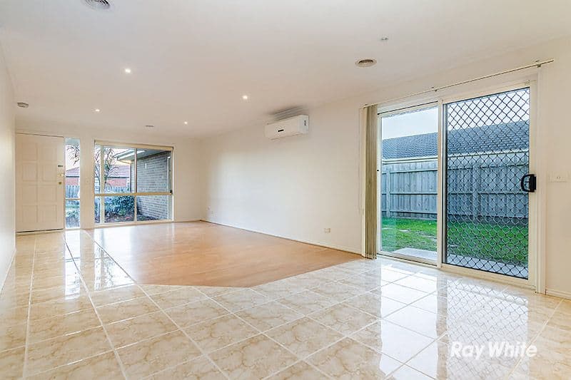16 Fishburn Place, Cranbourne West VIC 3977, Cranbourne West - Thumbnail 5