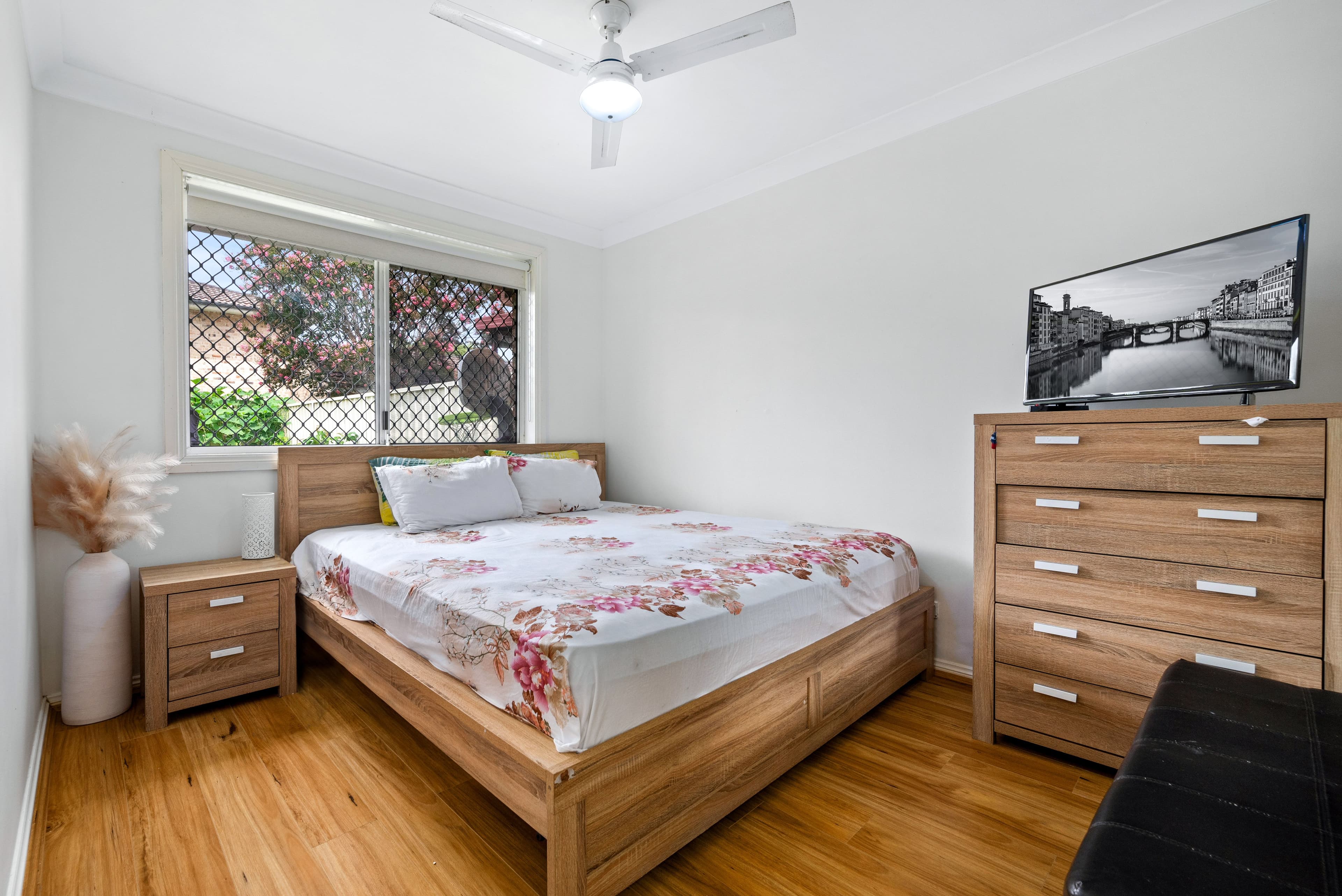 9A Victoria Road, Macquarie Fields NSW 2564, Macquarie Fields - Thumbnail 8