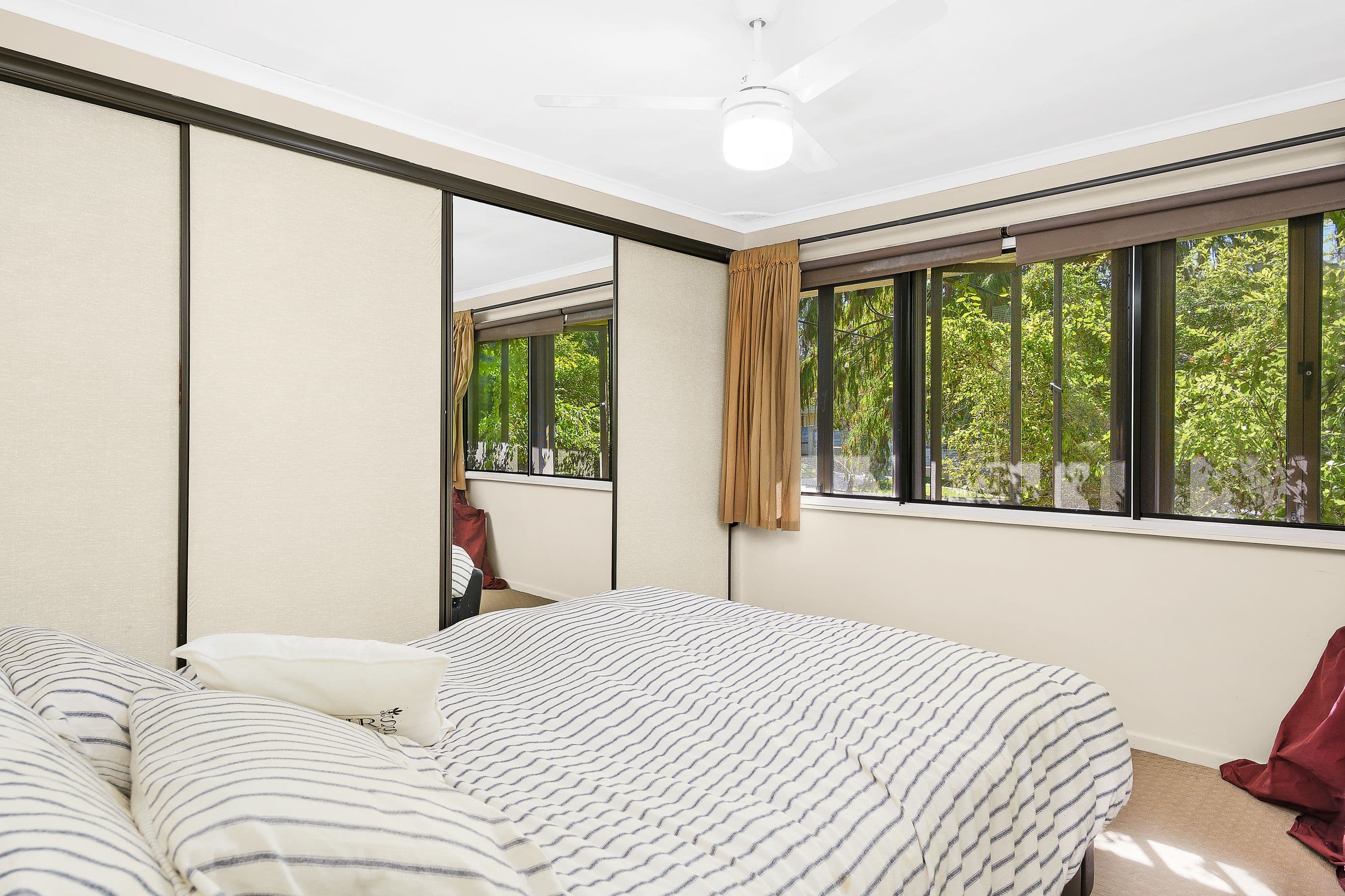 8 Burbank Street, Stafford Heights QLD 4053, Stafford Heights - Thumbnail 4