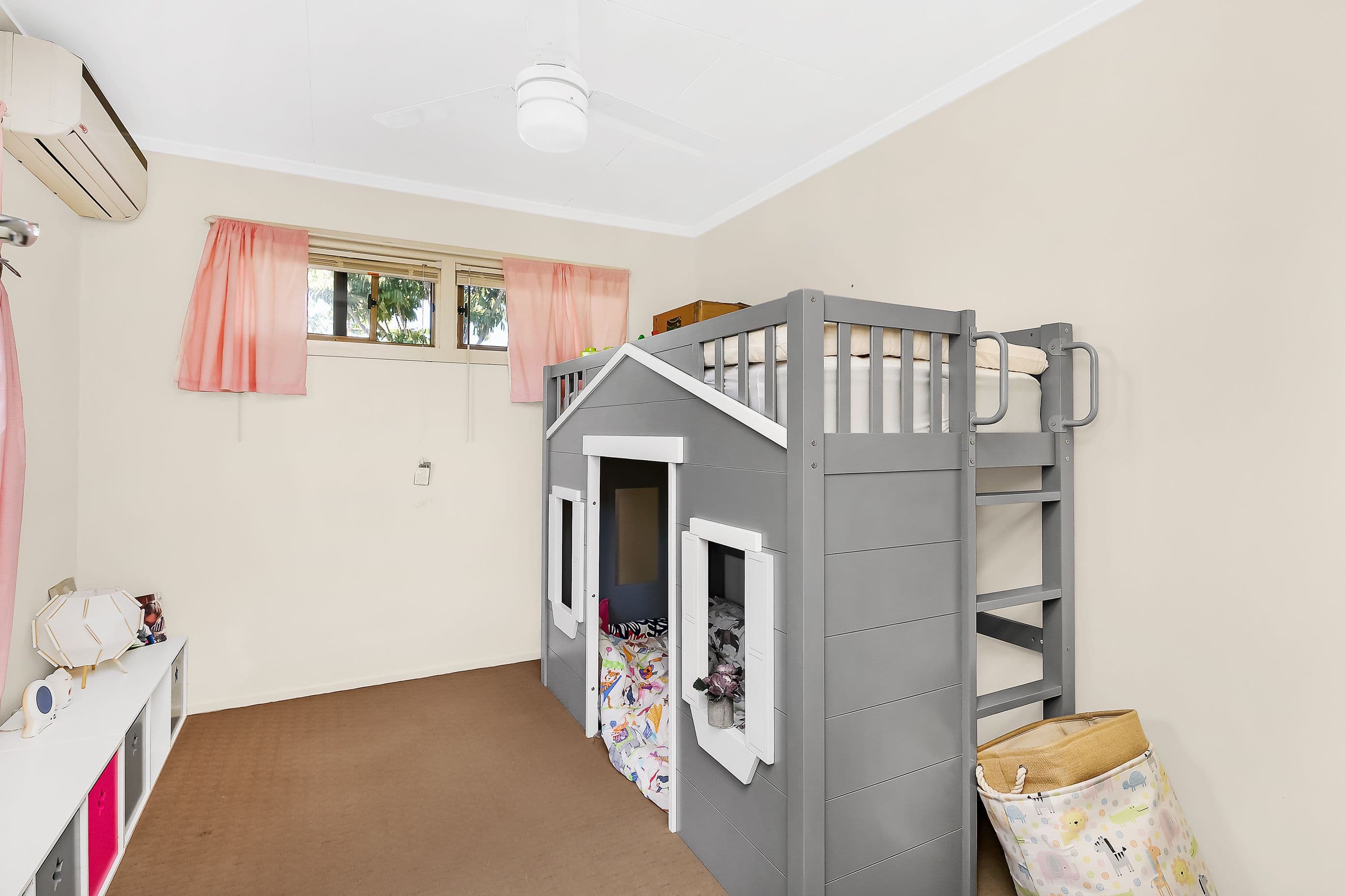 8 Burbank Street, Stafford Heights QLD 4053, Stafford Heights - Thumbnail 7