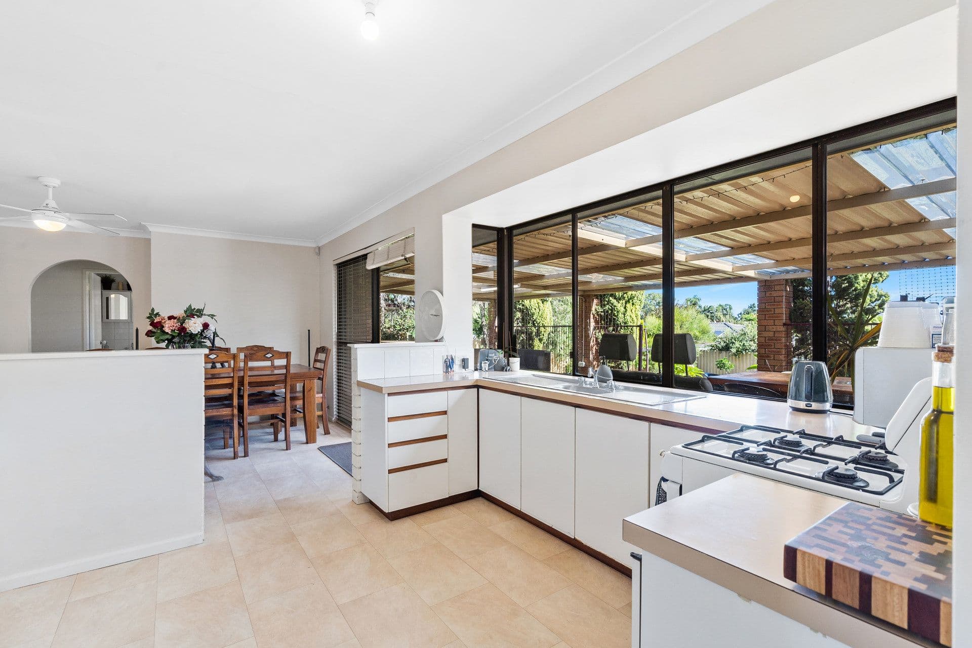 109 Bougainvillea Avenue, Forrestfield WA 6058, Forrestfield - Thumbnail 4