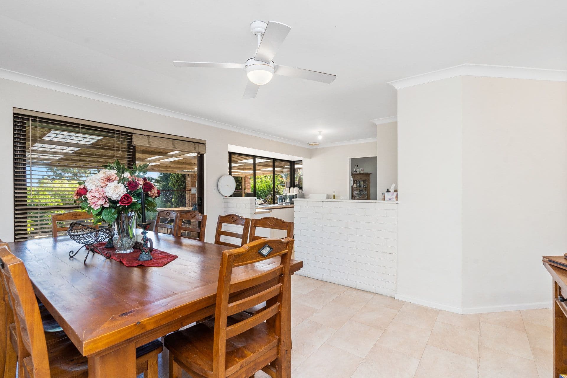 109 Bougainvillea Avenue, Forrestfield WA 6058, Forrestfield - Thumbnail 6
