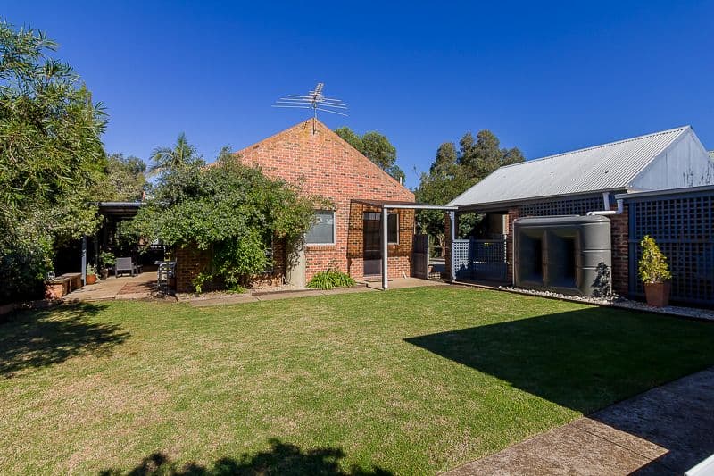18 Blue Gum Court, COWES VIC 3922, Cowes - Thumbnail 8