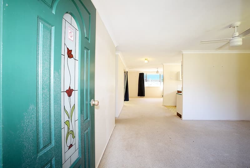 17 Turpentine Avenue, Sandy Beach, Sandy Beach - Thumbnail 2
