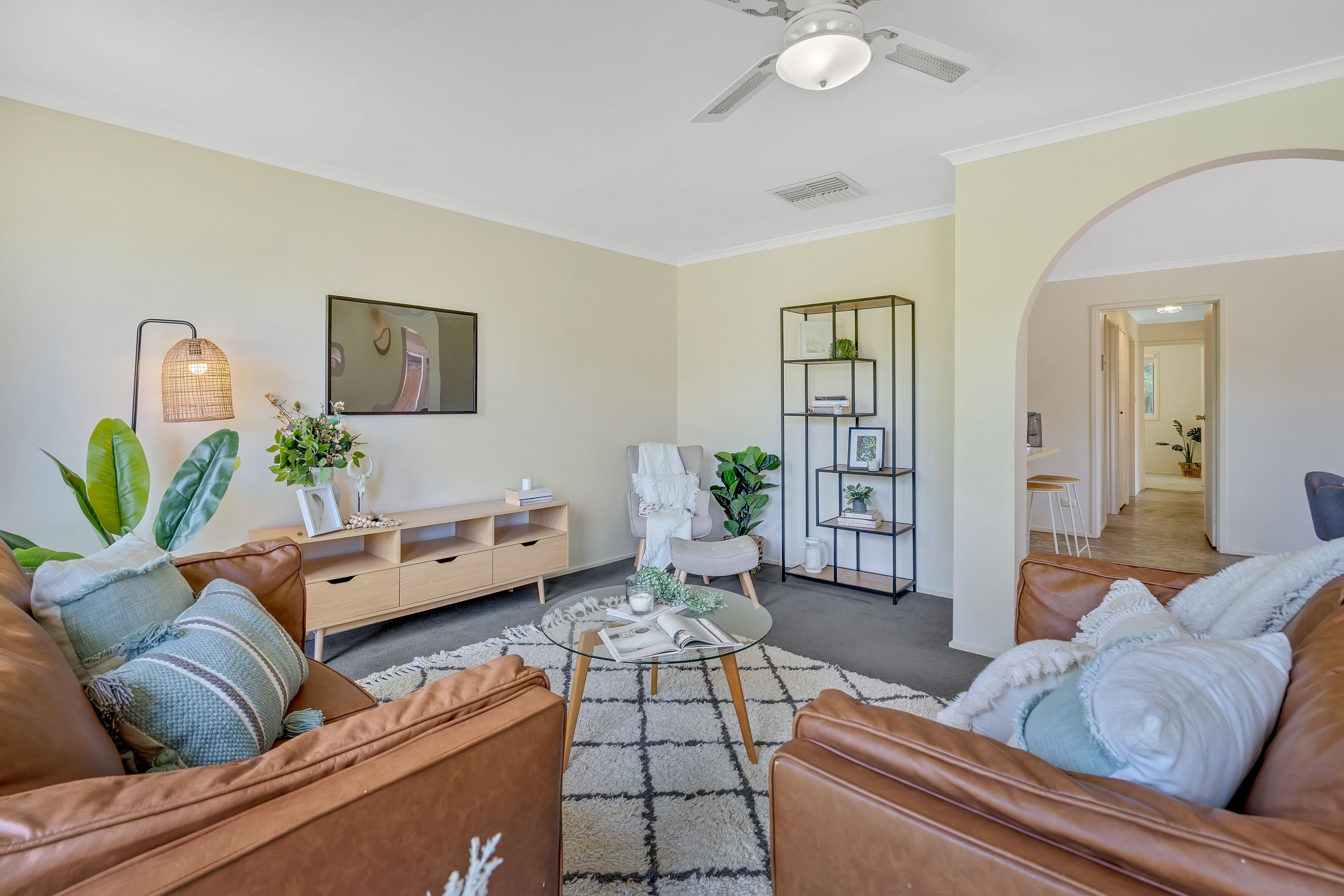 28 Longtown Court, Craigieburn VIC 3064, Craigieburn - Thumbnail 4