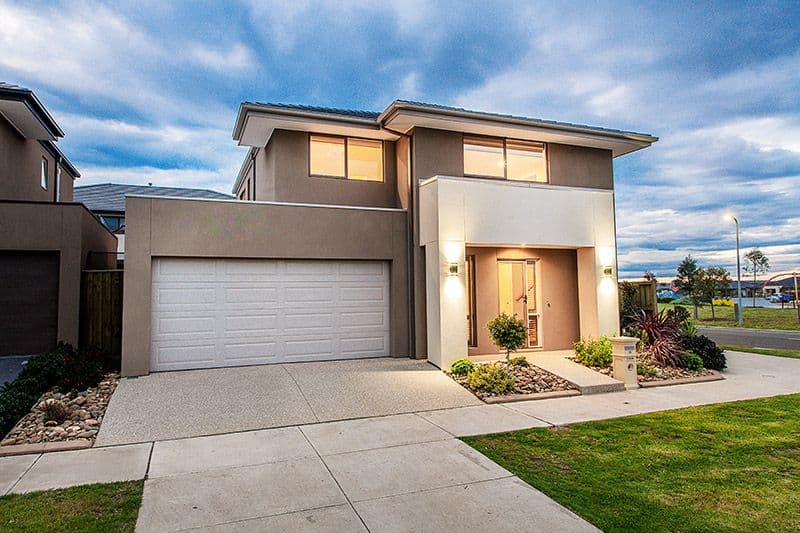 19 Wilmington Avenue, Cranbourne West VIC 3977, Cranbourne West - Thumbnail 2