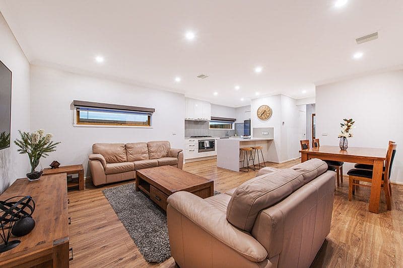19 Wilmington Avenue, Cranbourne West VIC 3977, Cranbourne West - Thumbnail 6