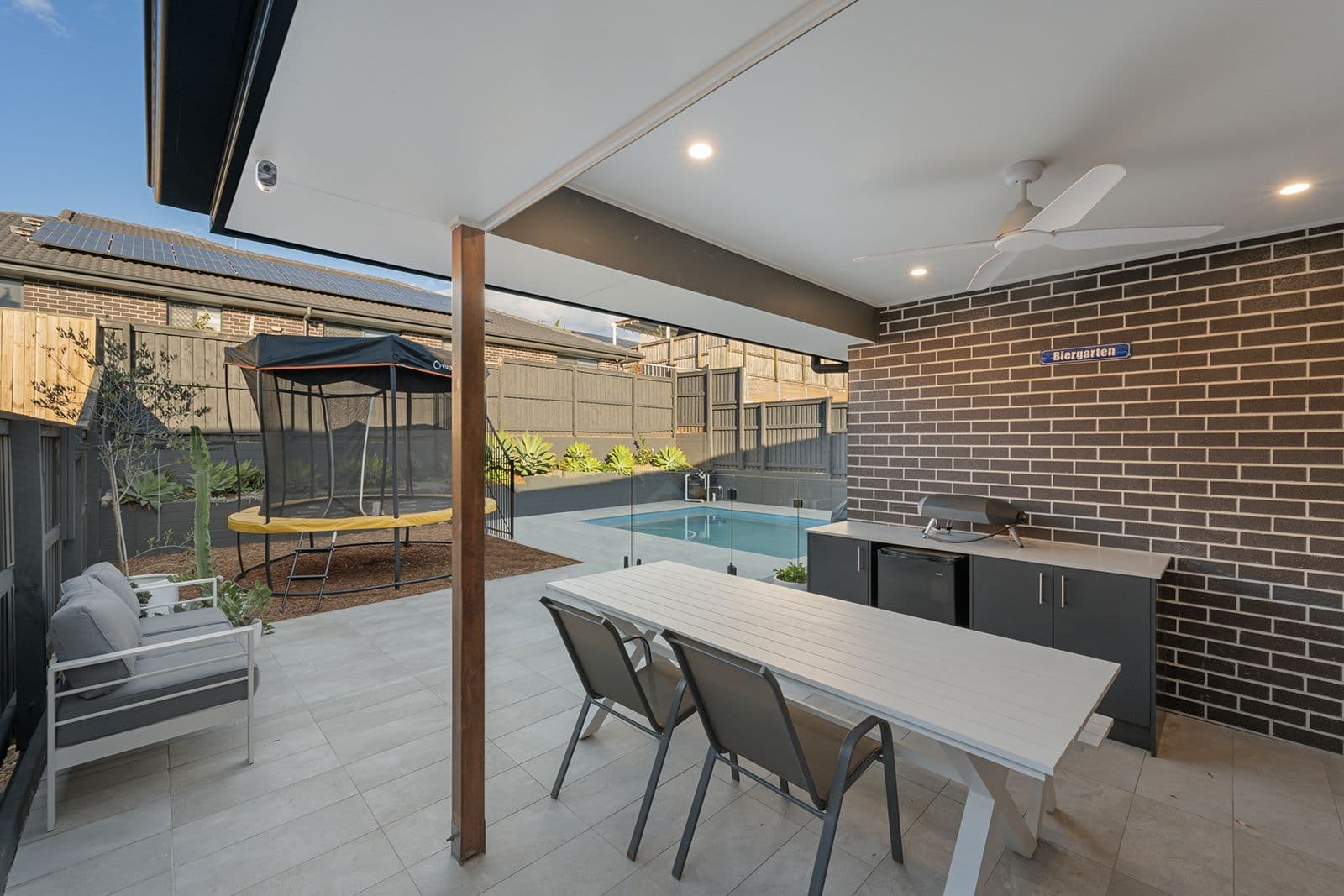 15 Hyacinth Street, Bridgeman Downs QLD 4035, Bridgeman Downs - Thumbnail 6