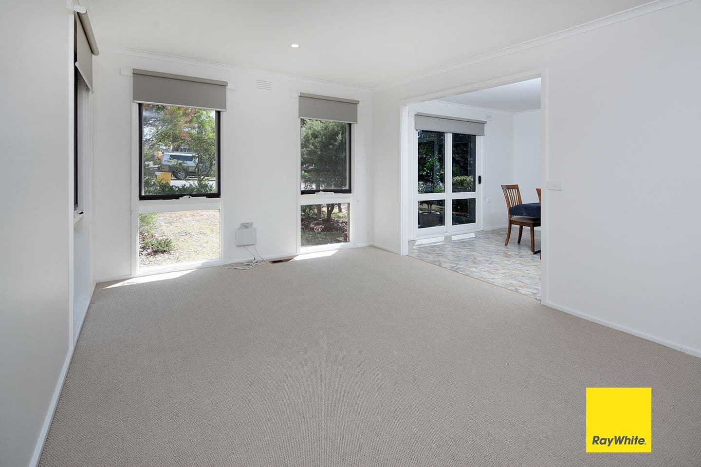 20 Elm Grove, Langwarrin VIC 3910, Langwarrin - Thumbnail 2