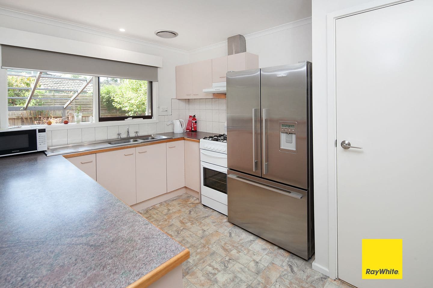 20 Elm Grove, Langwarrin VIC 3910, Langwarrin - Thumbnail 5