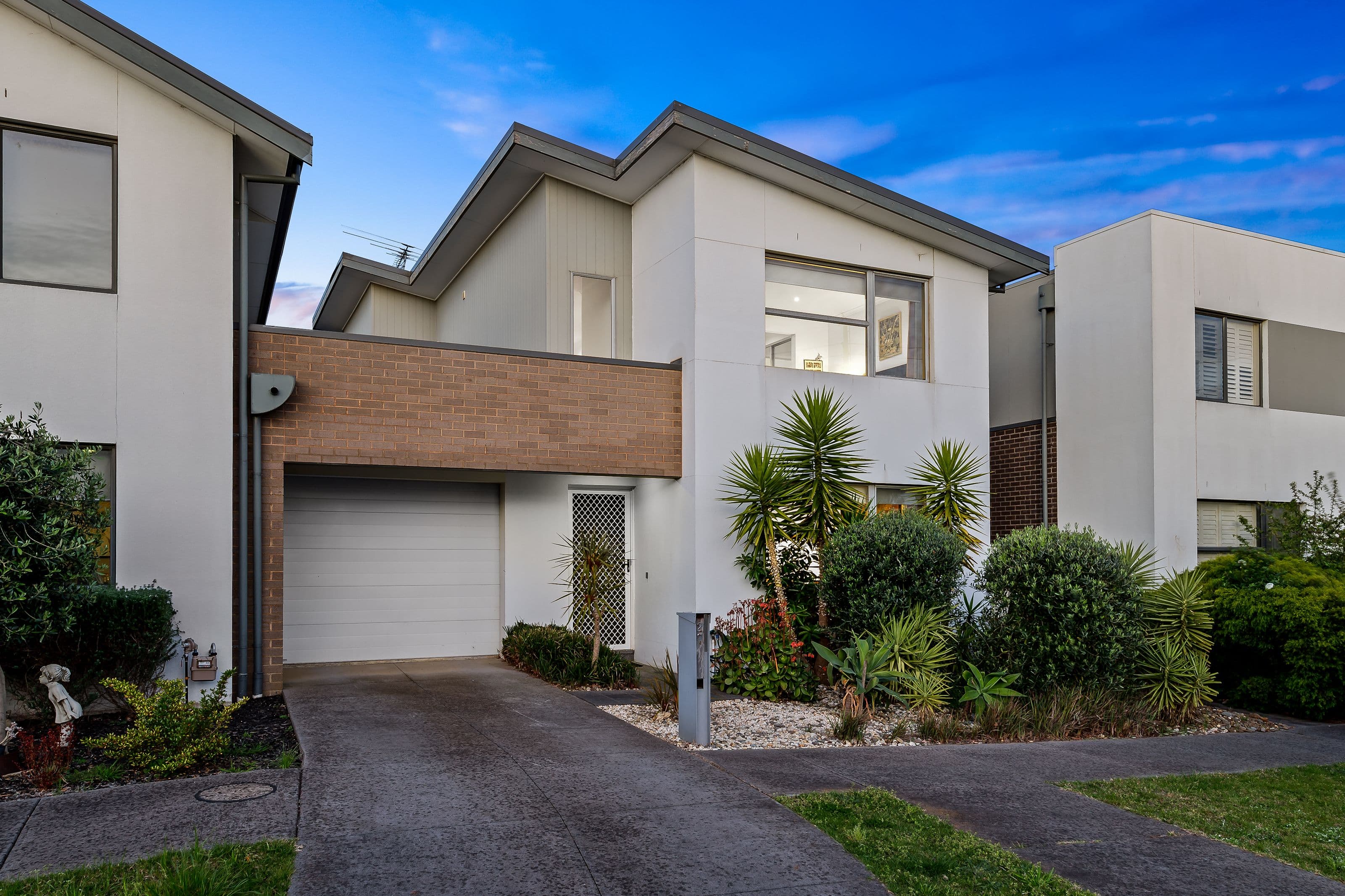 27 Beaconsfield Road, Mulgrave VIC 3170, Mulgrave - Image 1