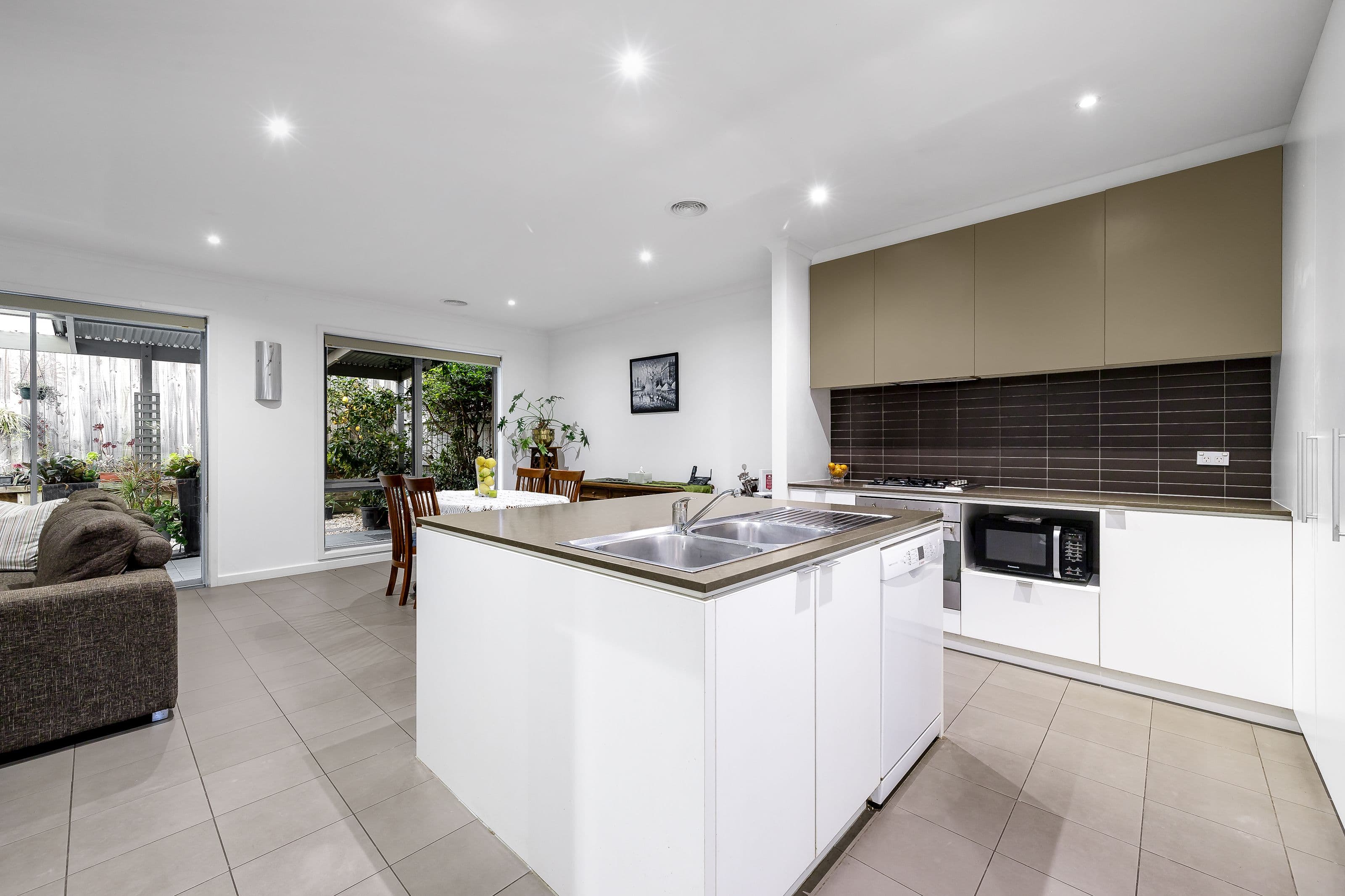 27 Beaconsfield Road, Mulgrave VIC 3170, Mulgrave - Thumbnail 6