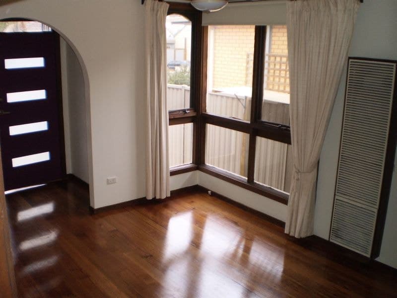 6 Bourke Street, Seddon - Thumbnail 3