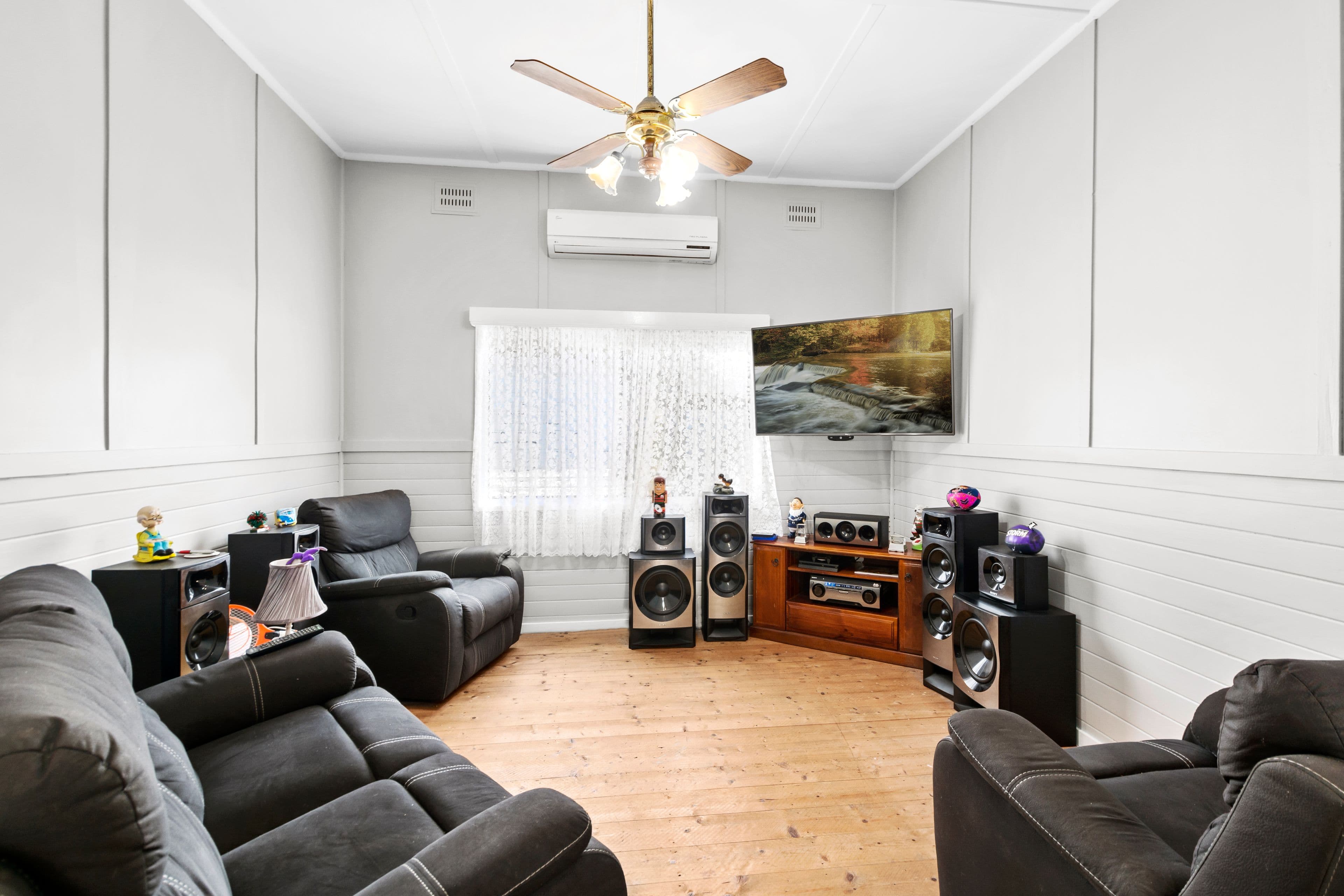 40 Mitchell Road, Woonona NSW 2517, Woonona - Thumbnail 2