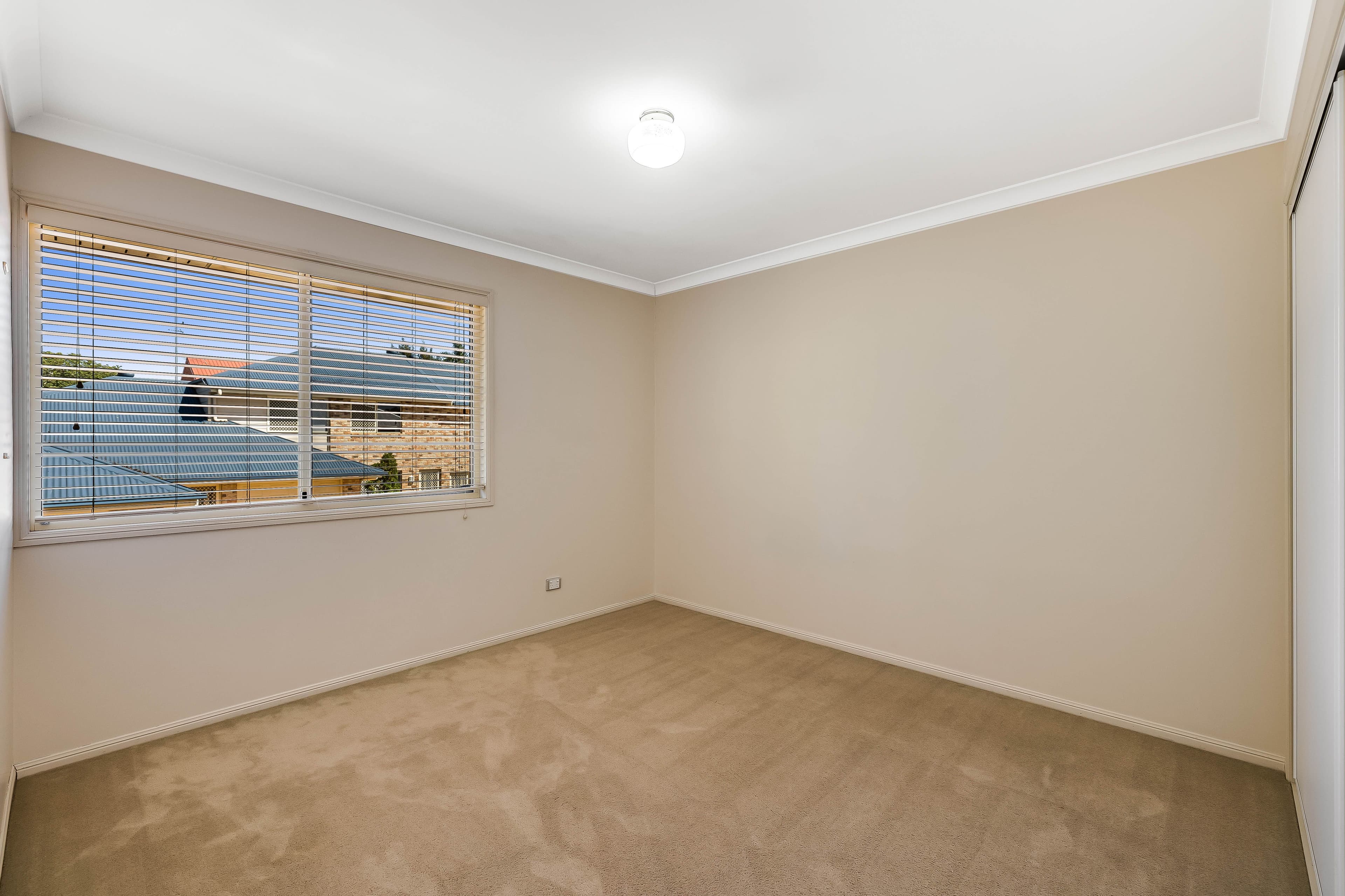 27 Gladstone Street, Newtown QLD 4350, Newtown - Thumbnail 7