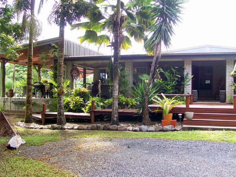 63 Hickory Street, Goondi Bend QLD 4860, Goondi Bend - Thumbnail 3