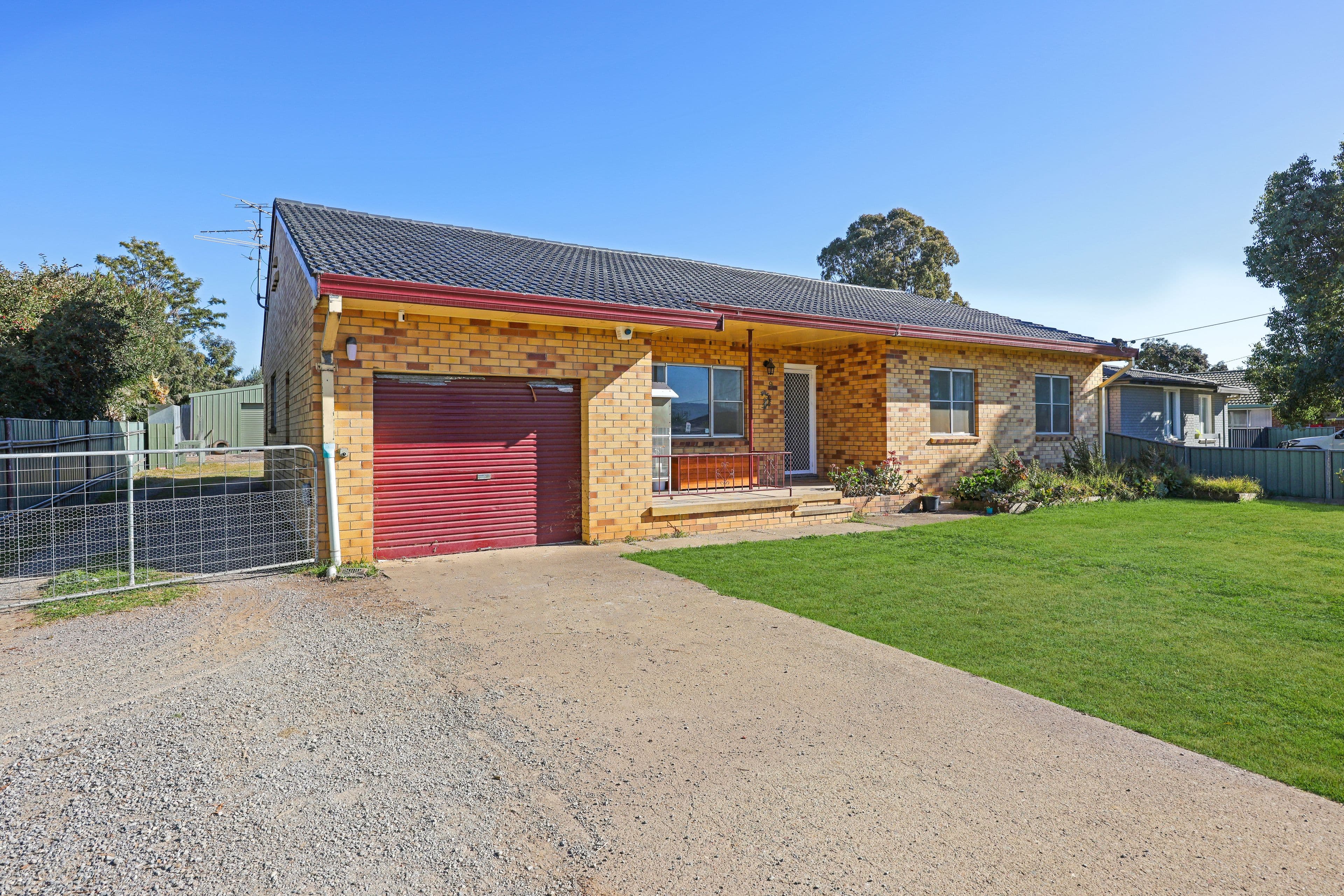 9 Evans Street, Tamworth NSW 2340, Westdale - Image 1