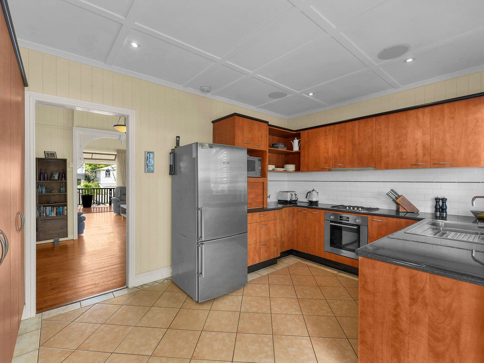 16 Kinnaird Street, Ashgrove QLD 4060, Ashgrove - Thumbnail 6