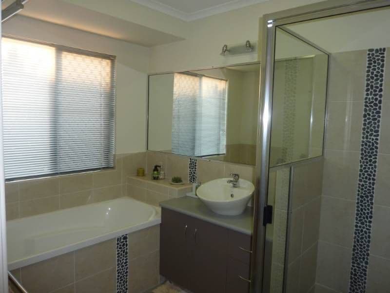 34 Gingham Street, GLENELLA QLD 4740, Glenella - Thumbnail 8