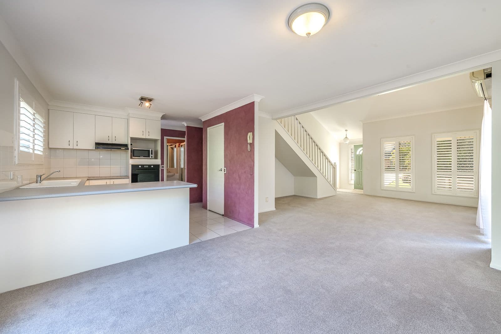 284 Oxley Drive, Coombabah QLD 4216, Coombabah - Thumbnail 7