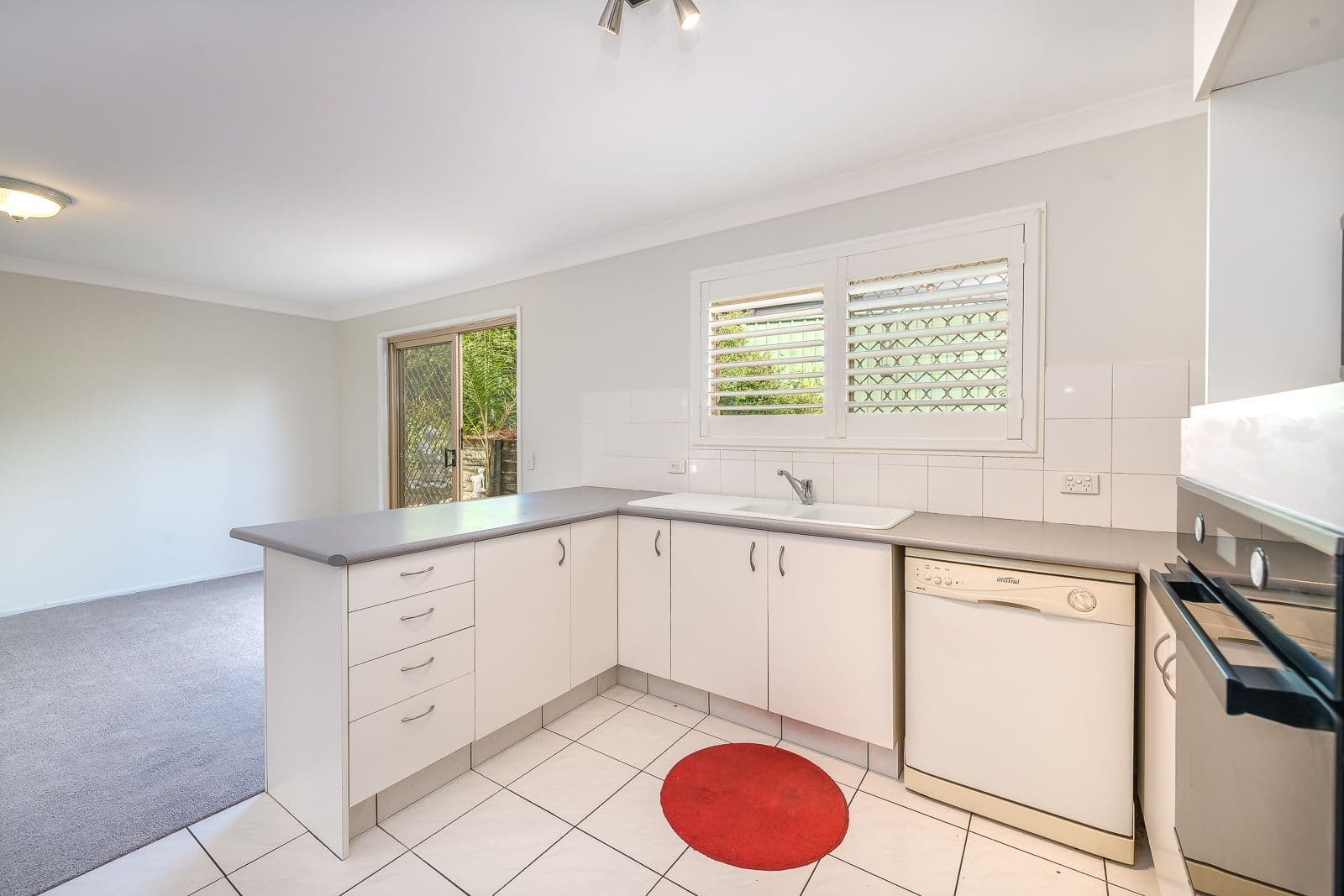 284 Oxley Drive, Coombabah QLD 4216, Coombabah - Thumbnail 8