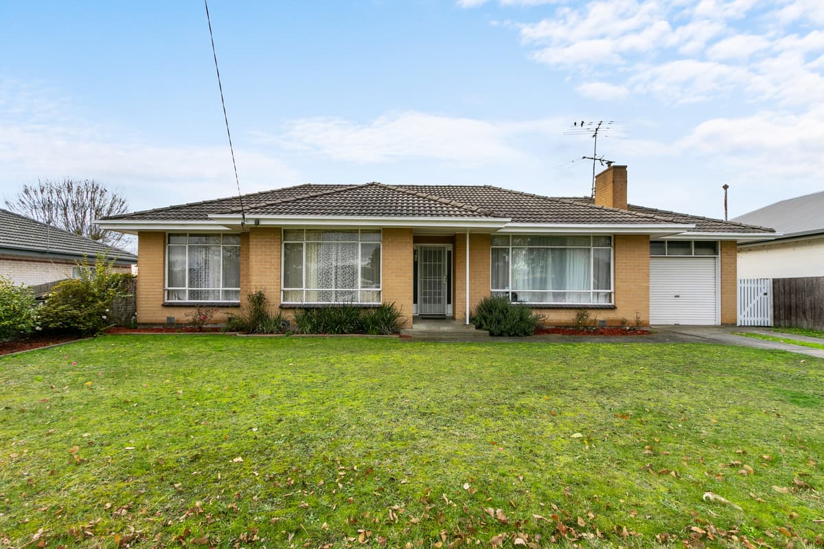 123 Holmes Road, Morwell VIC 3840, Morwell - Image 1