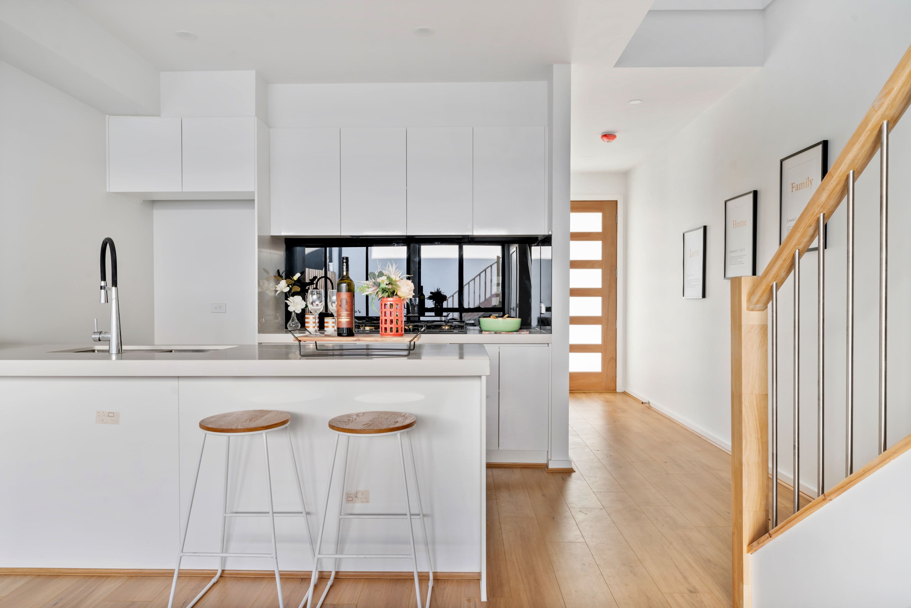 5 Thorold Street, Doreen VIC 3754, Doreen - Thumbnail 2