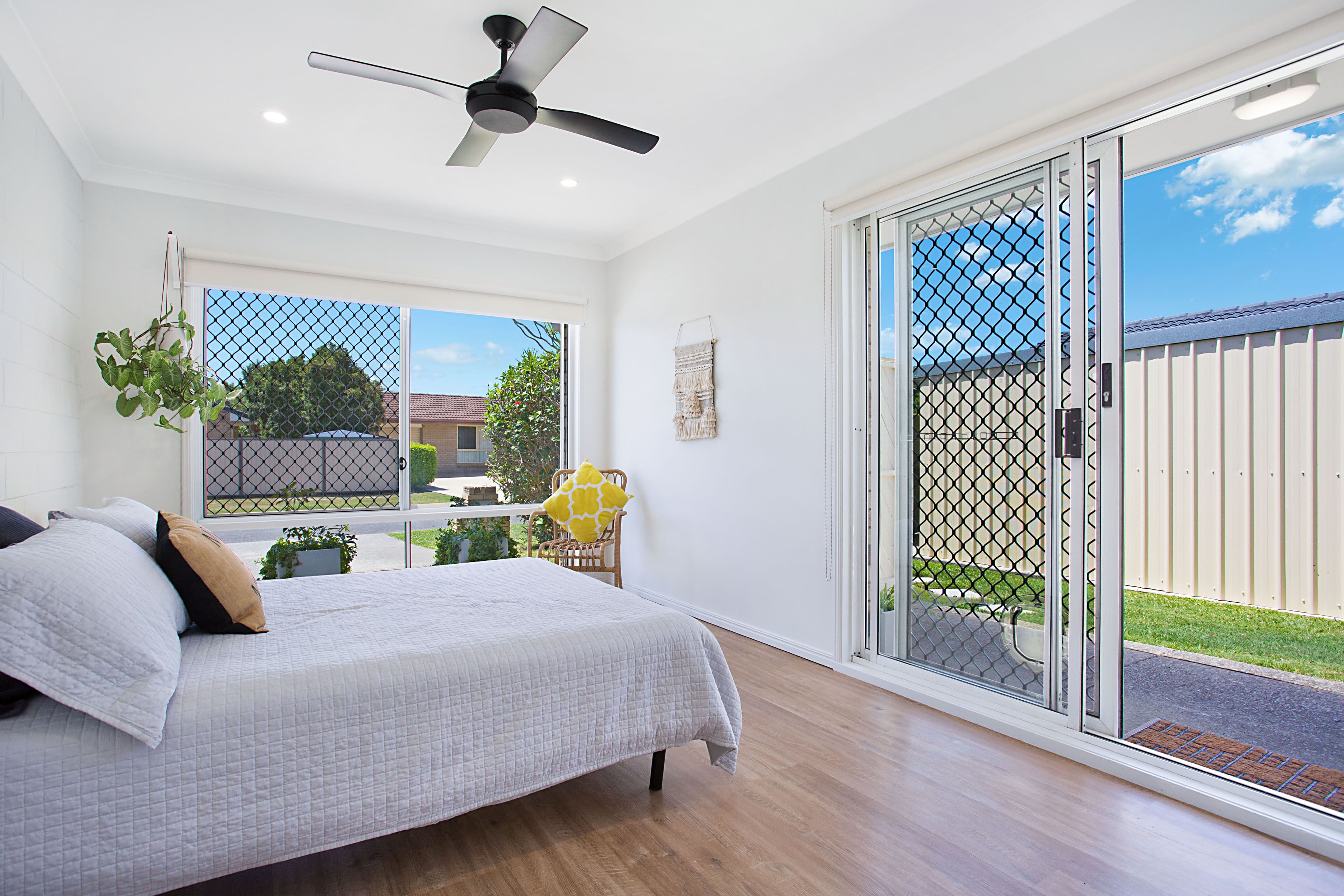 20 Bluemoon Close, Burleigh Waters QLD 4220, Burleigh Waters - Thumbnail 6